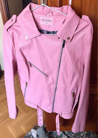 Chaqueta efecto cuero rosa Talla XL