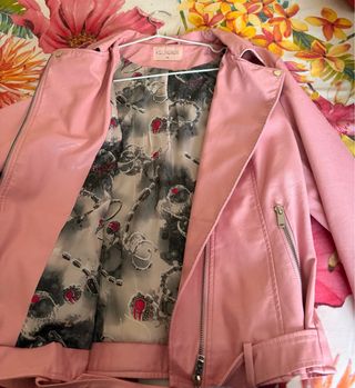 Chaqueta efecto cuero rosa Talla XL
