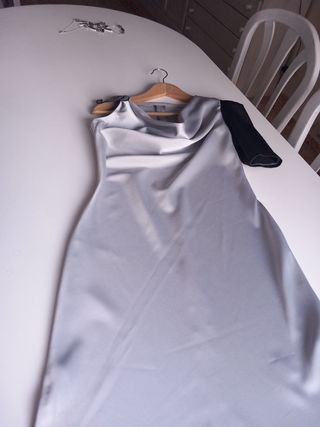 Vestido de fiesta gris y negro