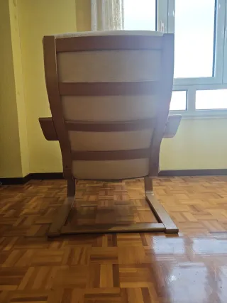 Silla de lectura cómoda