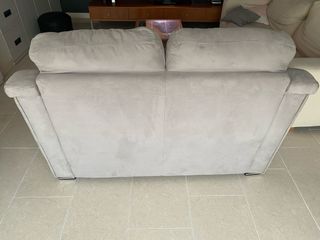 Sofá 2 plazas gris tela