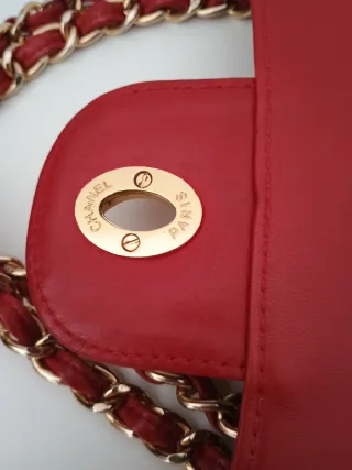 Bolso Chanel Clásico Rojo Piel Matelassé