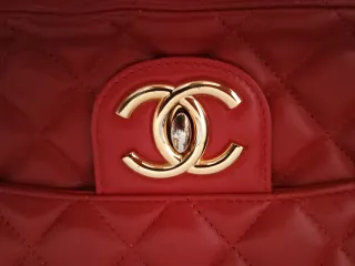 Bolso Chanel Clásico Rojo Piel Matelassé