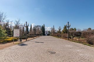 Piso en venta en Camino de Ronda - Rosaleda en Granada