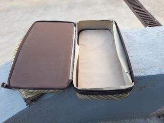 Valigia vintage con ruote