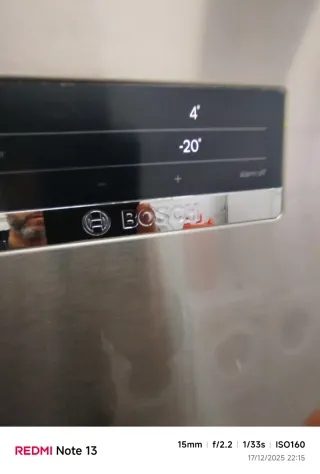 Nevera Bosch 70cm Ancho con sistema Vitafresh