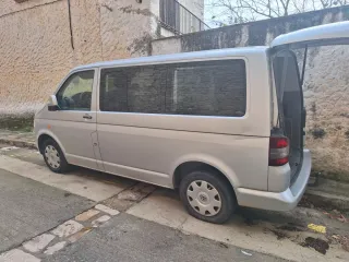 Volkswagen Caravelle 2004