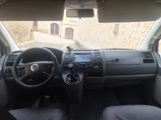 Volkswagen Caravelle 2004