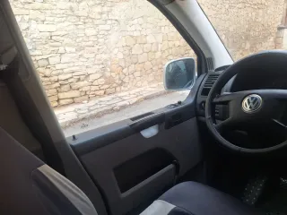 Volkswagen Caravelle 2004