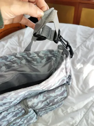 Bolso carrito y chupetero camuflaje