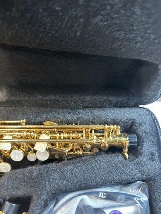 SML Paris Saxofón Soprano Curvado de Madera Dorado