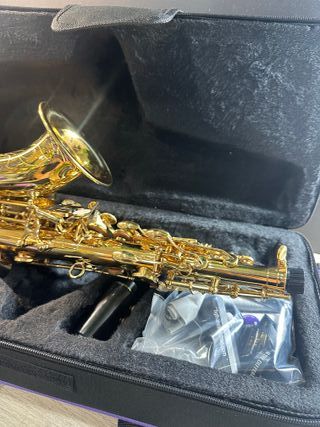 SML Paris Saxofón Soprano Curvado de Madera Dorado