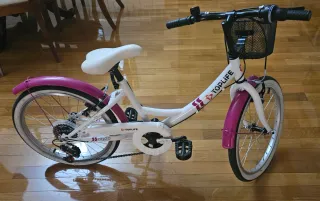 Bicicleta niña con cesta