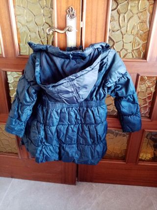 Abrigo acolchado niña azul