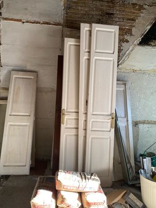 Puertas de madera maciza y puertas de interior