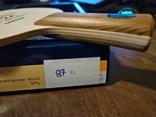 Pala Tenis de Mesa Darker 5P-2A Hinoki