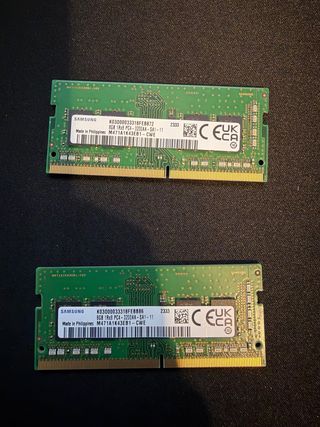 2x Samsung DDR4 SODIMM 8GB 3200MHz