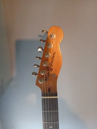 Guitarra Eléctrica Telecaster Semi-Caja