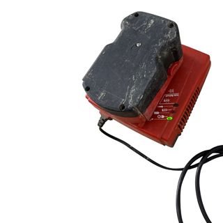 Sierra Automatica Hilti WSR 650-A con cargador