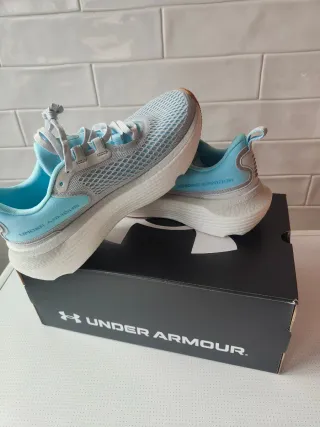 Deportivas Under Armour Azul y Gris