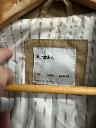 Bershka Gabardina Ligera Beige Mujer