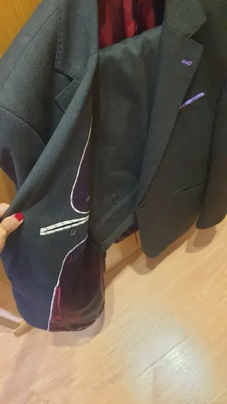 Traje de hombre negro