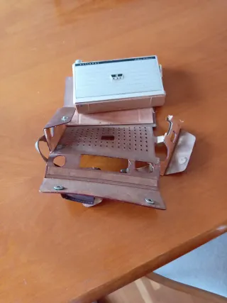 Radio Transistor National Marrón