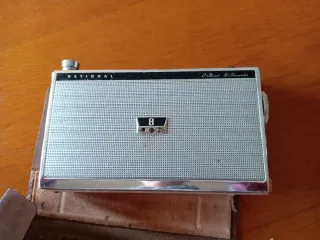 Radio Transistor National Marrón