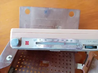 Radio Transistor National Marrón