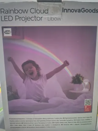 Proyector LED Nube Arcoíris InnovaGoods