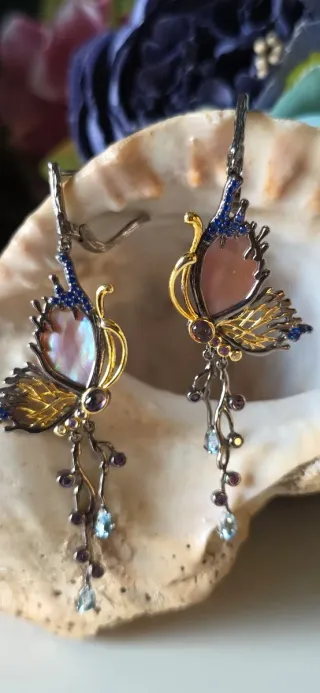 Pendientes mariposa dorados | Joyas artesanales