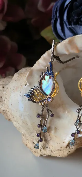 Pendientes mariposa dorados | Joyas artesanales