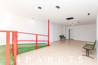 Local comercial en venta en Via Europa - Parc Central en Mataró