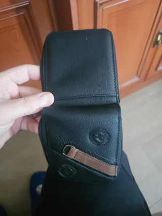Cartera de hombre con cremallera