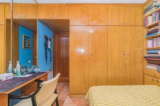 Piso en venta en Cervantes en Granada