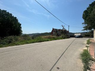 Solar en venta en Castellví de Rosanes