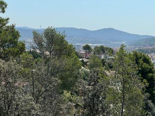 Solar en venta en Castellví de Rosanes