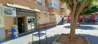 Local comercial en venta en La Chanca - Pescadería en Almería