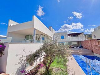 Chalet en alquiler en Cala Vedella - Cala Tarida - Cala Conta en Sant Josep de sa Talaia