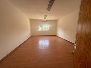 Local comercial en venta en Granadilla de Abona ciudad en Granadilla de Abona