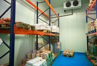 Nave industrial en venta en Centro en Alcalá de Guadaira