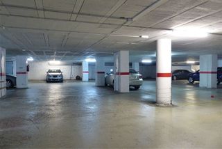 Garaje en venta en Riu en Santa Coloma de Gramanet