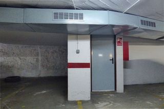 Garaje en venta en Riu en Santa Coloma de Gramanet