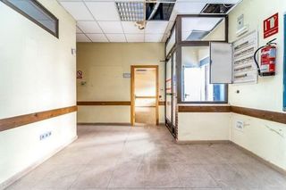 Local comercial en venta en Constitución-El Balconcillo en Guadalajara