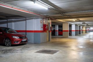 Garaje en alquiler en Collblanc en Hospitalet de Llobregat, L´