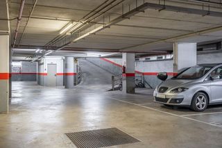 Garaje en alquiler en Collblanc en Hospitalet de Llobregat, L´