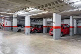 Garaje en alquiler en Collblanc en Hospitalet de Llobregat, L´