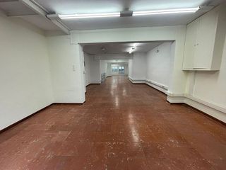 Local comercial en venta en Sant Antoni en Barcelona