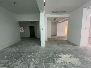 Local comercial en venta en Sant Antoni en Barcelona
