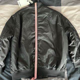 Black Oversized Bomber Jacket Pull&Bear s. 34 Xs